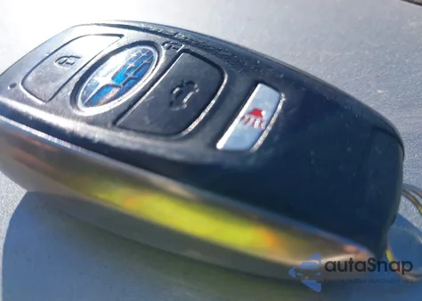 2015 Subaru Legacy 2.5I Limited z USA, uszkodzony, nr VIN 4S3BNBL65F3041642